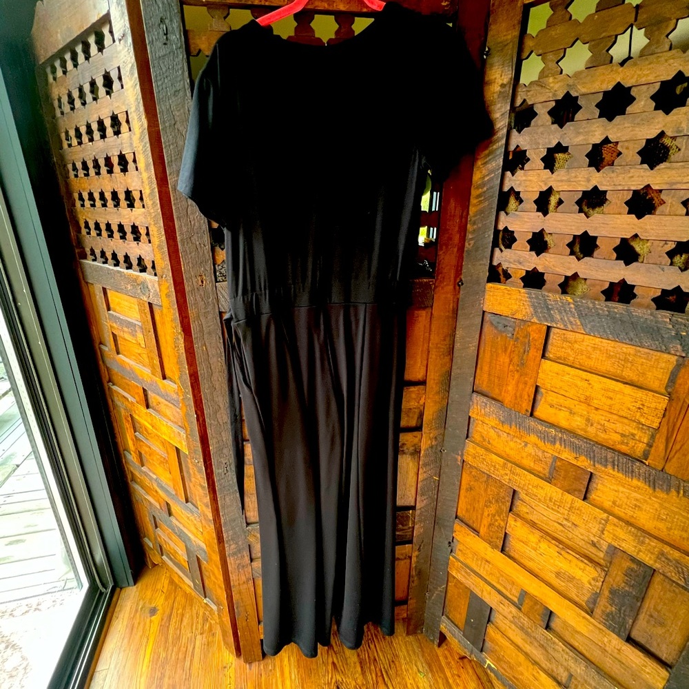 Betabrand pantsuit that wraps.